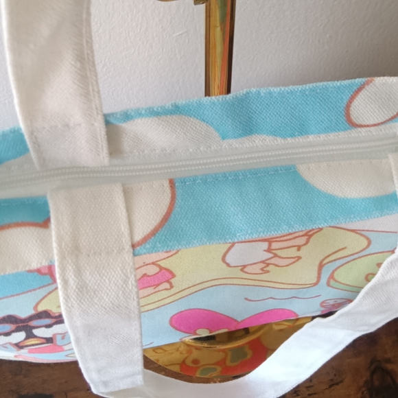 Hello Kitty Tote bag - Picture 2 of 2